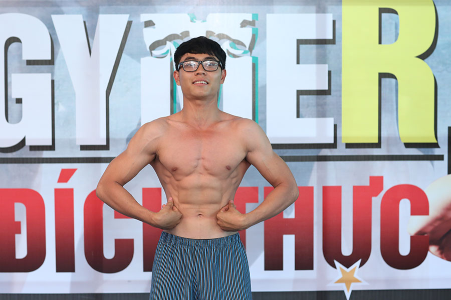 Dù mắc bệnh viêm xoang nhưng Minh Quân vẫn không từ bỏ niềm đam mê Gym của mình