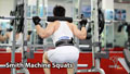 Smith Machine Squats Gánh đùi tập mông chân