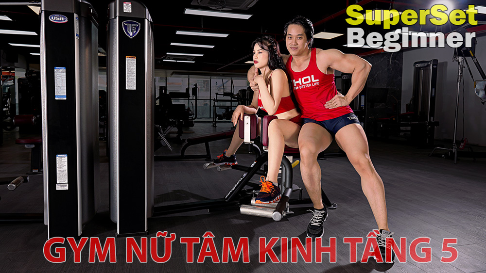 Duy Nguyễn và nữ học trò chuẩn bị tinh thần chiến đấu buổi superset đầu tiên